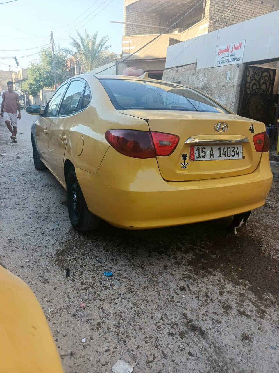 السلام عليكم انترا 2010 
وأرد امريكي حادث جاملغ خلفي 
بدون دواخل سياره ليبل واحد 
ماعده جاملغ الامامي نطخ وبدلته وموجود جاملغ 
كير مكينه حداديه خير من الله
تخم تاير رقم انبار انكليزي 
سنويه ال٢٩ 
مكان السياره بلديات تقاطع الكهرباء 
السعر 75$ وبيها مجال  
الاتصال ع رقم الهاتف 
*********** بغداد, العراق
