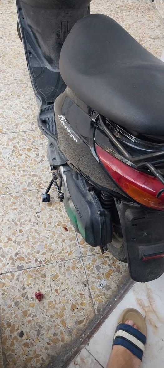 سلام عليكم للبيع بريز يباني رمبه جديده ماشيه ٣ نكره سلف سعر ٦٢٥ مكان بغداد بلديات مكينه كفاله على وضع رمبه كابريتر بلاد أوراق كامله دراجه كدامك جديده نتصل *********** نتصل خاص ماكو
