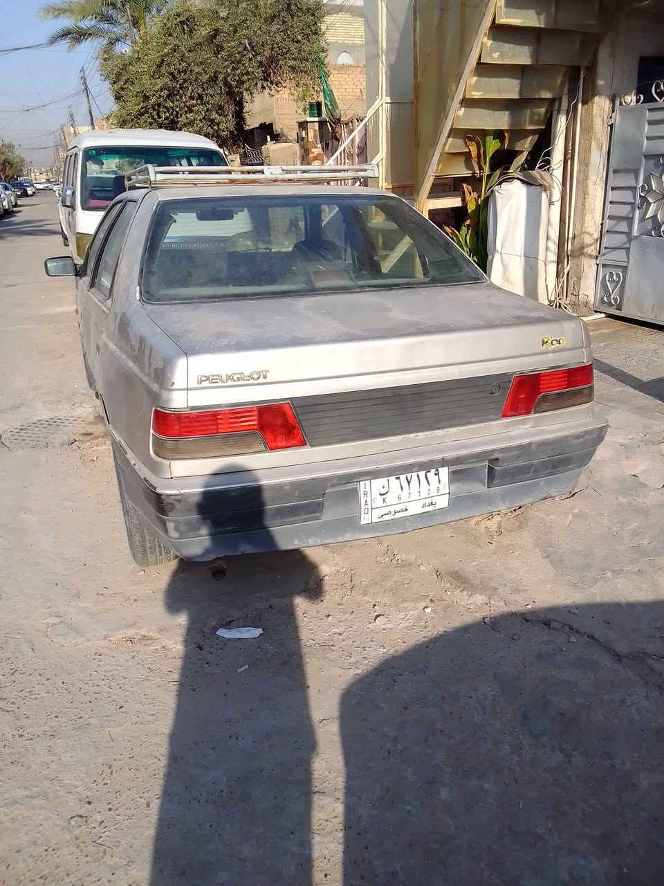 بيجو روا موديل 9 رقم بغداد السياره ابلاديه بس الهلالت امعمره السياره على وضع الشركه بس يرادله ترتيب لن متروكه صار مده مكينه مابيه لا تبخير ولا تنقيس التبريد بي ليك العنوان بغداد الدوره السعر 22 رقم الهاتف ***********
