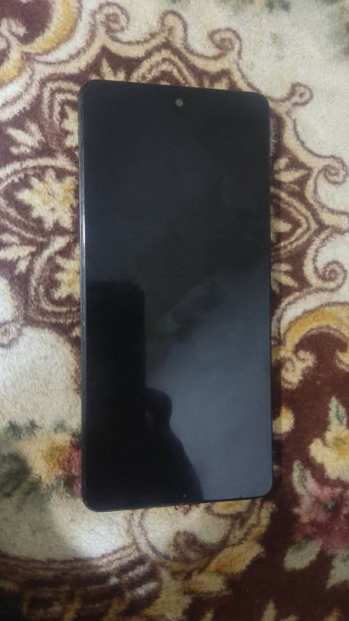 بوكو x5 برو ذاكره 256 لون اسود جهاز يخبل  من كل نواحي مستبدل شاشه
جهاز راقي بطاريته كلش جبيره 
السعر 185 
مكان بصره حيانيه اول لاين
***********
