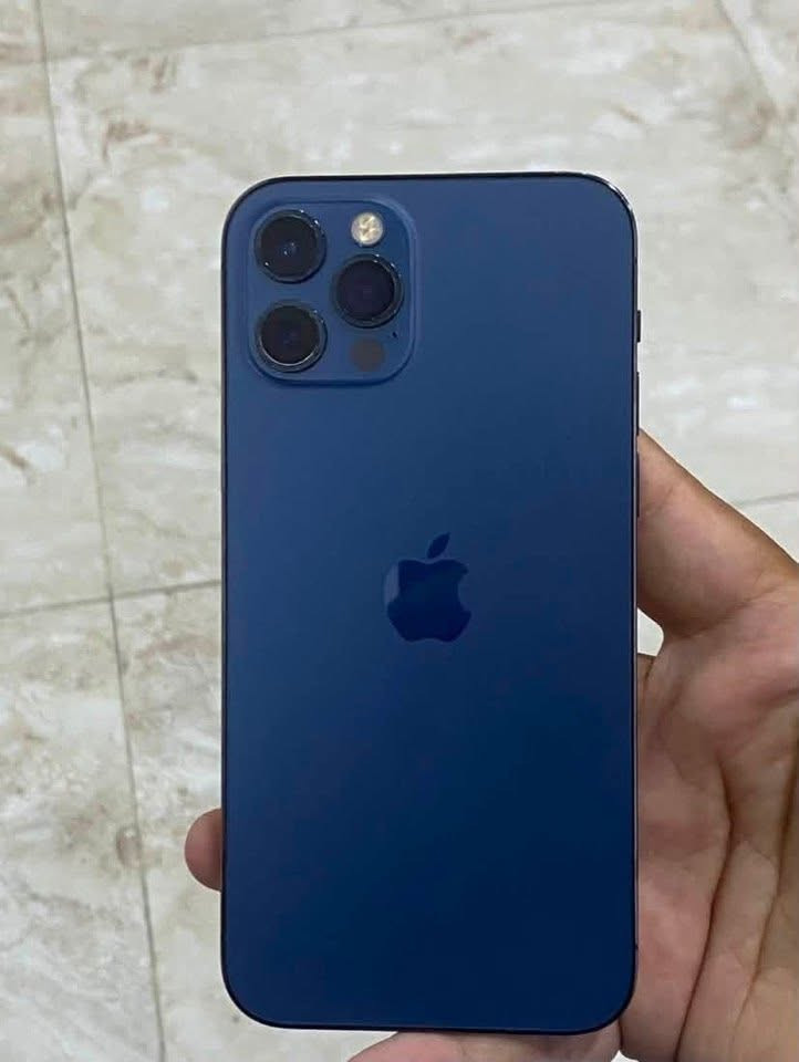 مراوس فقط سلام عليكم ١٢ برو ذاكره 256 بطاريه 79 جهاز فقط مبدل شاشه ثلث خيارات نوعيه حيل مضبوطه وألوانه حلوه وسلسه فيس إيدي شغال مراوس فقط فقط مابيع مراوس أشعندك نزل رقم ***********
