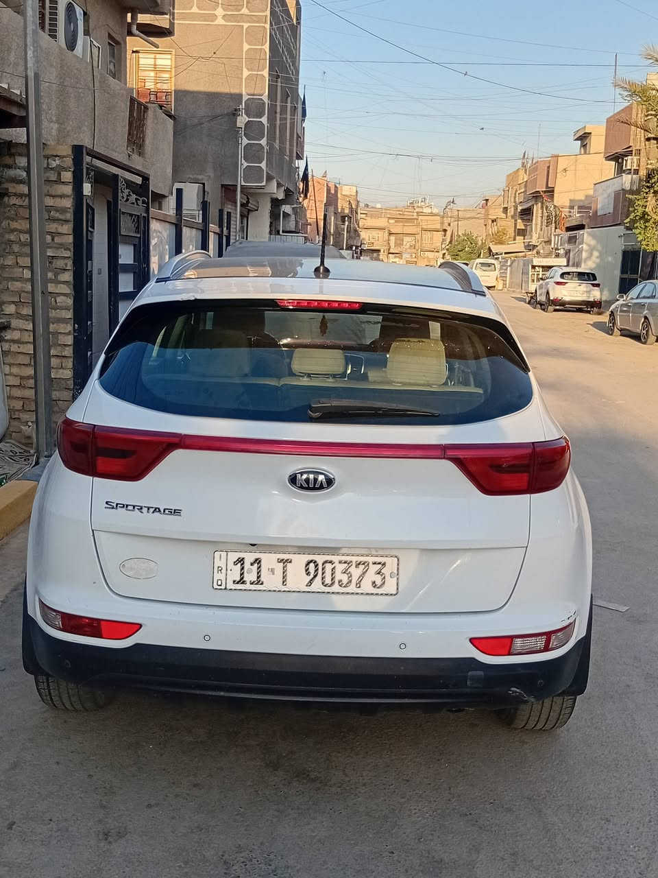 سبورتج 2018 خليجي 
مكفوله من الصبغ و البارد 
ماشيه 130 الف فقط 
سياره فول مواصفات عده البصمه 
بنورما سياره محرك دوش ٢٠٠٠ 
السعر 164 
مكاني بغداد 
***********
