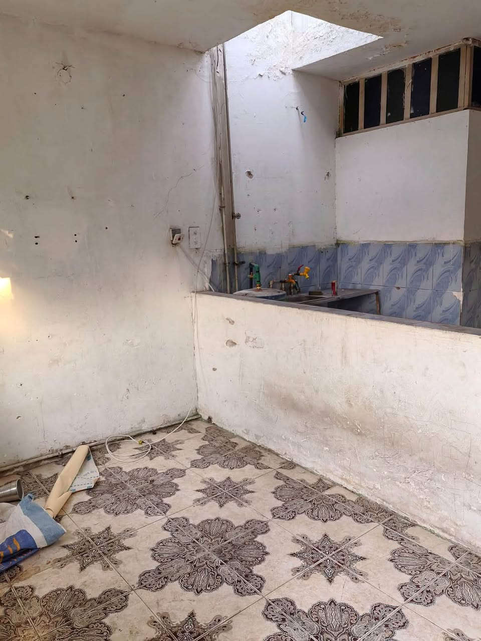 حصراً للعوائل الصغيرة
يتوفر مشتمل للأيجار في الشعب قرب بلقيس
يحتوي على مطبخ وغرفة نوم للأستفسار ***********
سعر الايجار 300
