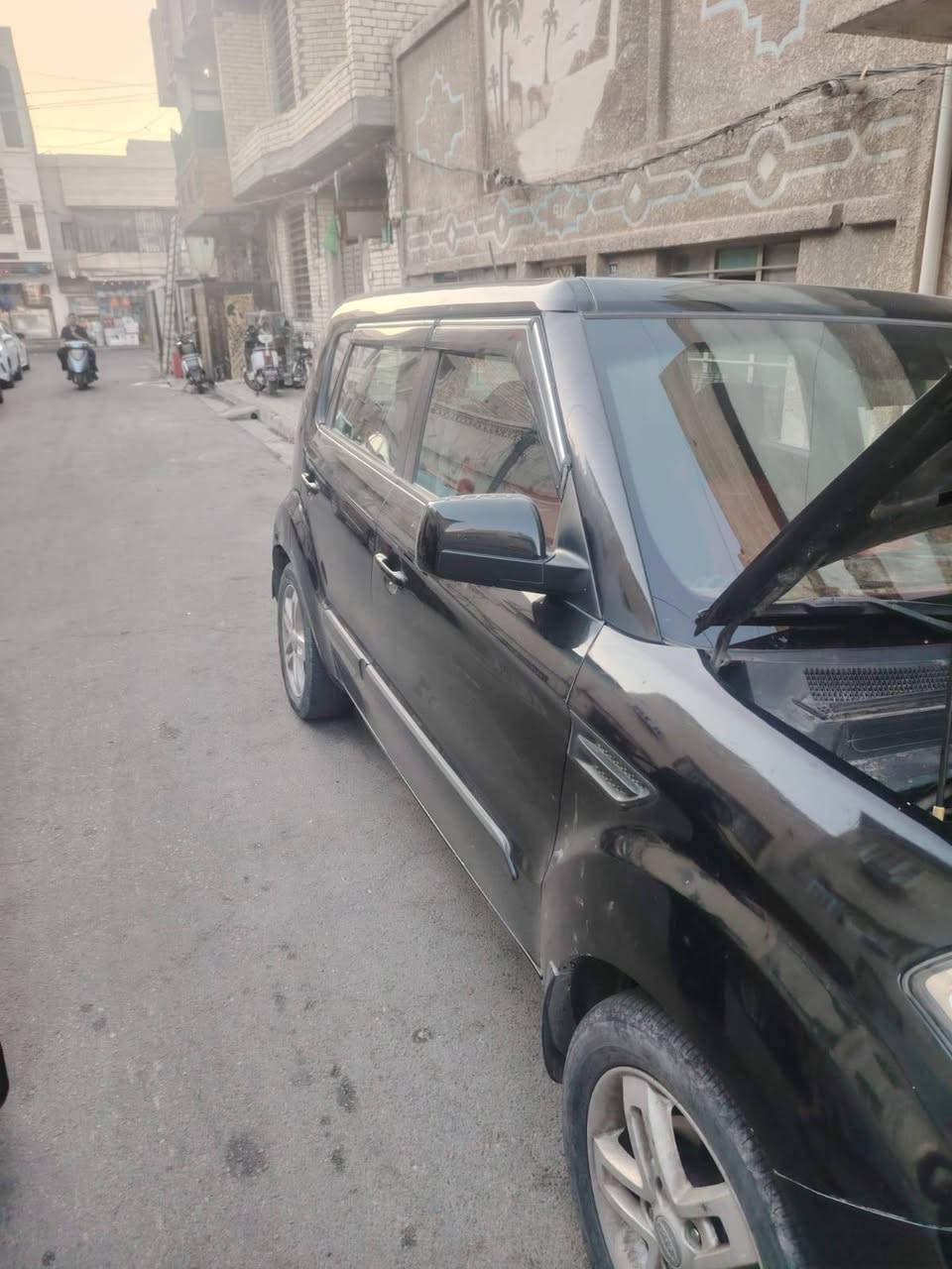 صول 2011 امريكي محرك 2000 دوش رقم بغداد باسمي سياره حلوه ومتعوب عليها نص فول فتحه تحكمات ستيرن سعرها 90 وبيها مجال مكاني طوبجي
***********

