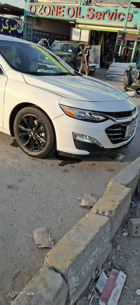 انضف ماليبو راح اشوف صور واقع شخط مابيهه
ماليبو موديل2024 (تحويل مباشر )✅

•الرقم : اربيل ماشية 25الف كيلو 
حادثه بنيد+جاملغ بارد بالشاصي 
•المواصفات :

▪️السيارة : ماليبو  LT 

▪️المحرك : 1.5L تيربو

▪️غرفة السيارة: كشنات مخمل لونين 

▪️شاشة الدشبول حجم كبير  تدعم ابل كار بلي + اندرويد اوتو + واي فاي 

▪️تحكم فول كهرباء لكرسي السائق

▪️اشاير بالمري + تحكم كهرباء 

▪️بصمات للابواب مع بصمة تشغيل وتشغيل عن بعد

▪️ ليد نهاري + بك لايت LED

▪️تبريد قطعتين امامي وخلفي

▪️تدفئة لكراسي المقدمة

▪️سستم صوت عدد 6

▪️تحكم ستيرن 4 جهات بلوتوث وأوامر صوتية وكروس سرعة وتحكم صوت

▪️نظام ABS مانع انزلاق

سياره مال جناي وبيها سونار

عنواني بغداد الكرخ الشعله 

 للاستفسار: ***********
واتساب او اتصال

السعر/١٣٠ وبيها مجال بصيط  وترهم مراوس النترا حديث او فورتي

نص مكتوب في الصور:
- ٠٢ يوليو ٢٠٢٦ ٦:٢٨ م
- ٢ يوليو ٢٠٢٦ ٦:٢٨ م
- ٠٢ يوليو ٢٠٢٦ ٦:٢٧ م
- ٠٢ يوليو ٢٠٢٦ ٦:٢٦ م