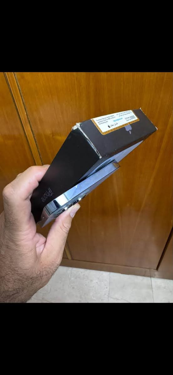 سلام عليكم
جهاز 

13 برو ماكس 

شرق اوسط 

ماستر 

بطاريه 88

ذاكره 128

باكيت ويا 

باكيت مطابق 
سعر 660 وبي مجال 
للاستفسار :***********

مكاني بغداد
