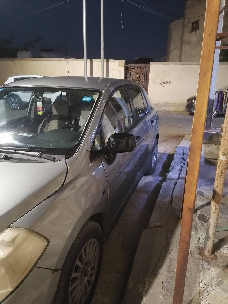 فيرسا ٢٠٠٨ مصبوغه عام بدون ضربه جاهزه من كلشي تبريد شغال  مكان فلوجه رقم كربلاء تحويل مباشر السعر ٦٣ وبيها مجال ***********

