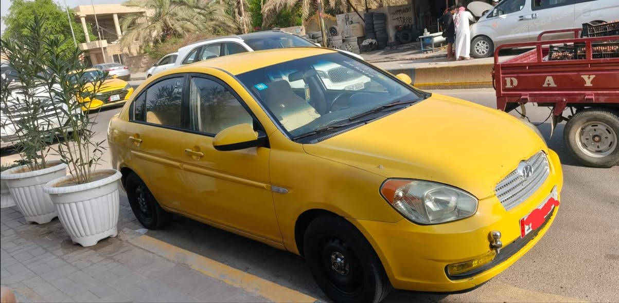 اكسنت ٢٠٠٨ • مكينة جاهزة • قير يدوي