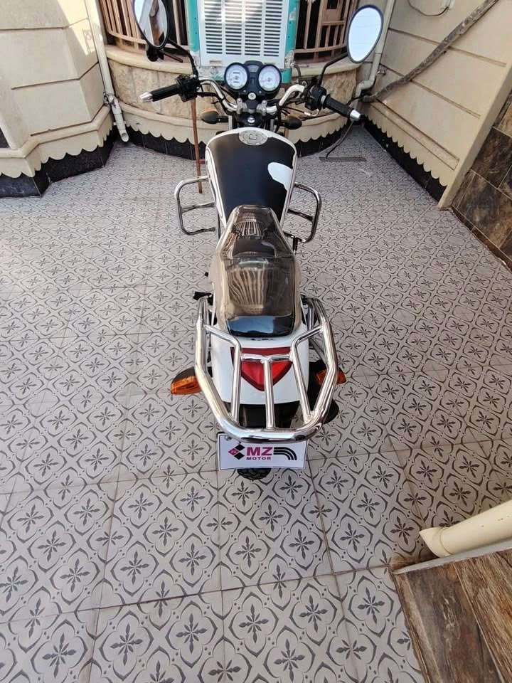 سلام عليكم MZتك صلنصه. للبيع موديل 2020محرك 200نضافه 100/100 أوراق كامله  اتصل ((***********))
