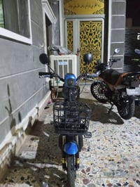 دراجة شحن • ٤ بطاريات • نظيفة