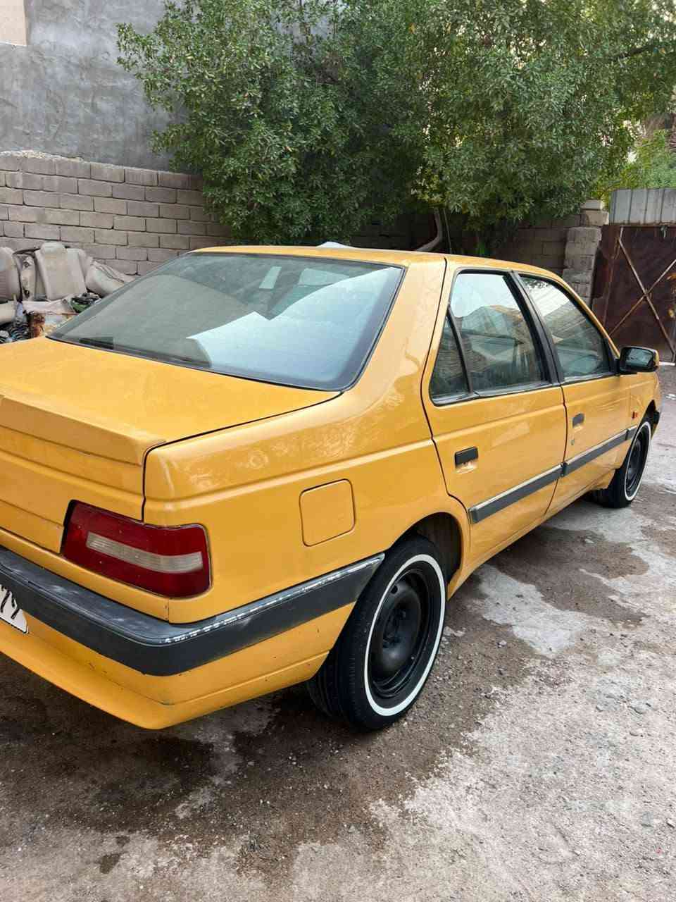 بيجو 405 مديل 2015 رقم بصره سنويه ورقم وهزه جدد شرط تحويل مصفره هيئه و غرامات كامله مكمله وجاهزه مكينه وكير كفاله حداده تخم تاير ابو الخط الابيض تبريد ثلج كفاله دوشمه و باتري جديد سياره جاهزه كفاله من الضربه و التبديل فقط بيها تلكيط مكانات خفيفات العنوان بصره السعر 35 هـ***********
