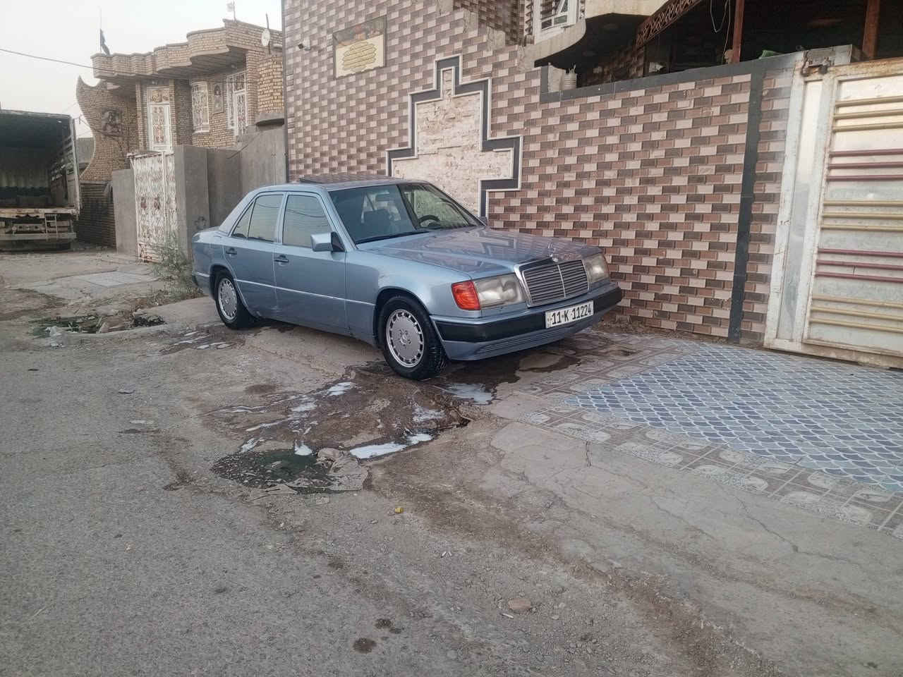 سلام عليكم ورحمه الله وبركاته مارسيدس دب للبيع موديل 91 مكينه بلاديه لاخياس ولا شي تبريد شغال كهربائيات كلها شغاله طخم تاير جديد ويل كب سنتر لوك شغال سلايت شغال تبريد   خلفي شغال فول قواعد الدبلات مكفوله سياره مصبوغه عام السعر 65 وبيها مجال قليل مكان سياره ميسان لعماره ***********
