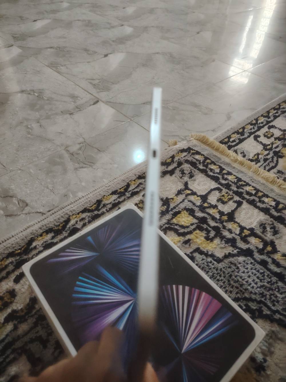 ايباد 1m • ١٢٨ • شاشة مشروخة