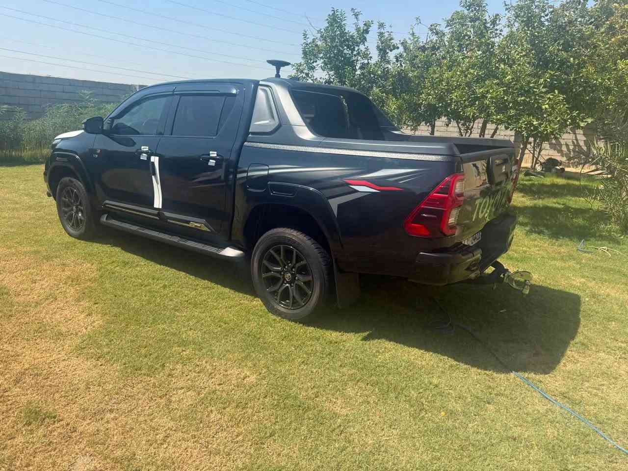 السلام عليكم للبيع
جي ار GR  
ماشيه 78 الف 
رقم اربيل  كفالة عامة 

موديل:-2022
6 سلندر  4.0L
لايت زينون 
كشاف امامي 
شاشه مركزيه 
كشن كهربائي 
رادار 
سياره
كاميره 360 درجه 
مثبت سرعة
شفتات قياده بلستيرن
تشغيل بصمه
دخول ذكي
اناره ترحيب بلمرايه
حساسات امامي خلفي 
مكيف خلفي

العنوان بغداد ناحية الرشيد 
***********
