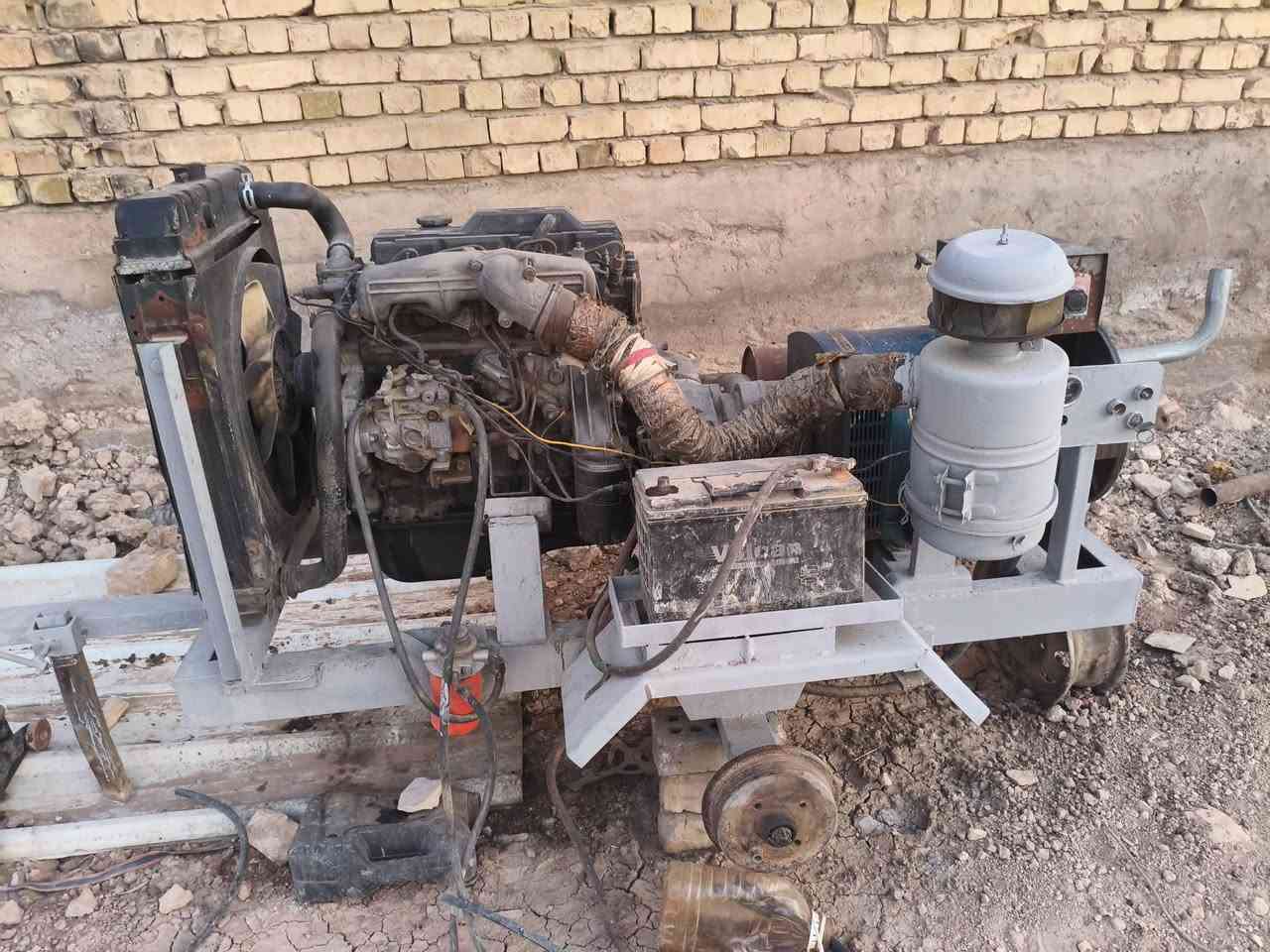 مولدة محرك كيا 2701
راس التوليد 30 كيفي ثريفيز ستندر نحاس 100 💯
العنوان بغداد قريه عشره قرب مجمع بسمايه السعر 11ورقه ***********
