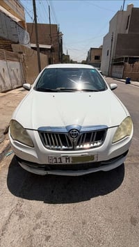 سيارة برلنس موديل 2014 للبيع سيارة نضيفة جداً تبريد ثلج شاشة ايباد كام...