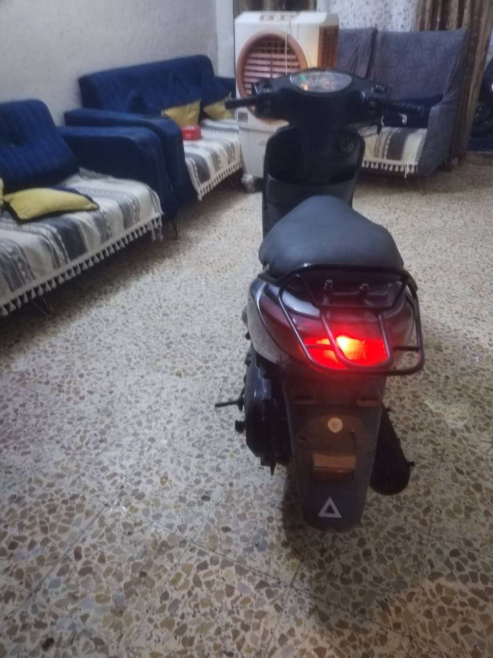 نوزل • ياباني • خطين