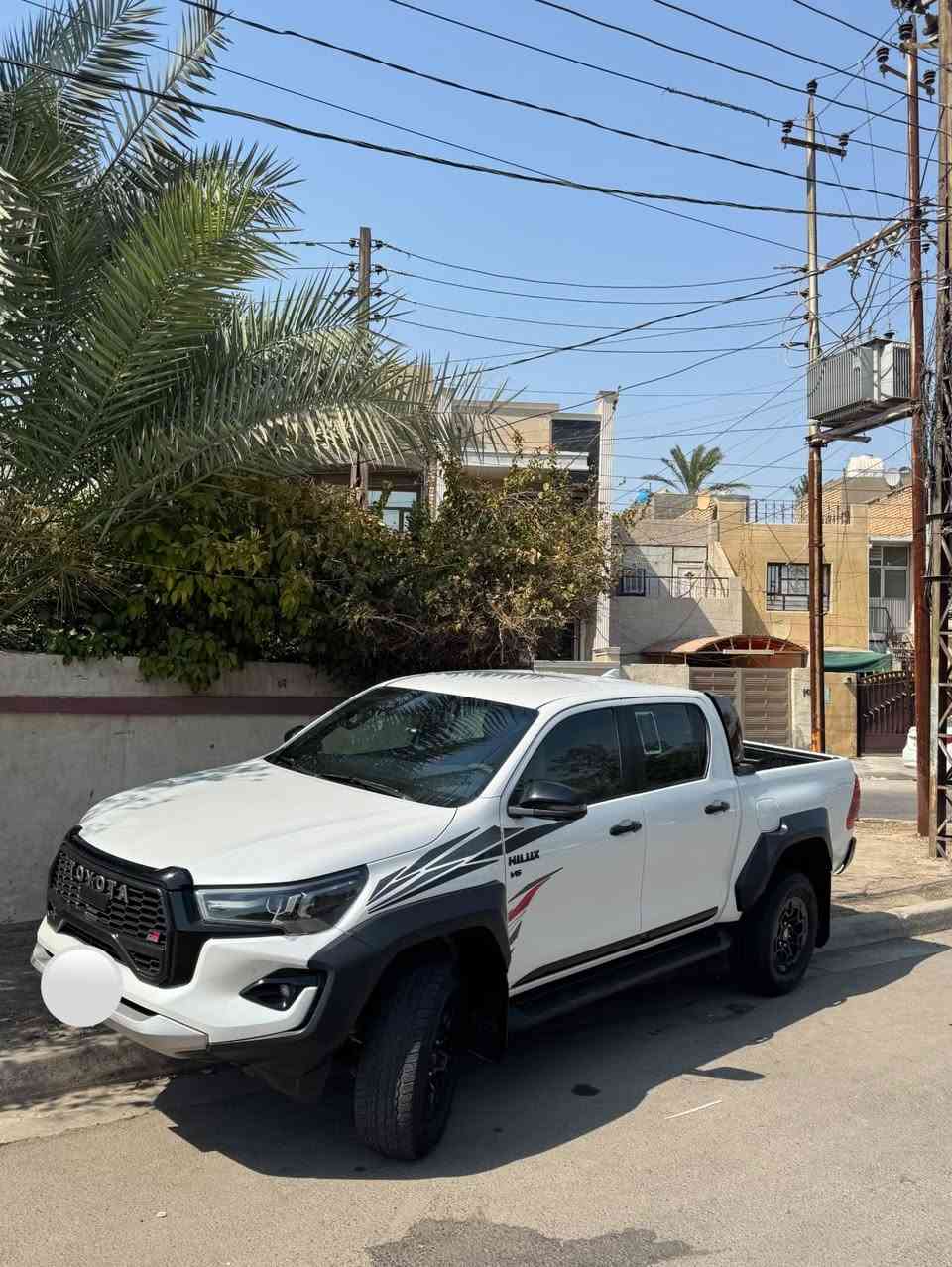 للبيع GRموديل 2024
سياره جديده جداً مكفوله كفاله عامه من البارد والصبغ سياره جداً نظيف 
موصفاته معروفه ال GR
سعره  420ورقه وبيه مجال 
***********☎️
