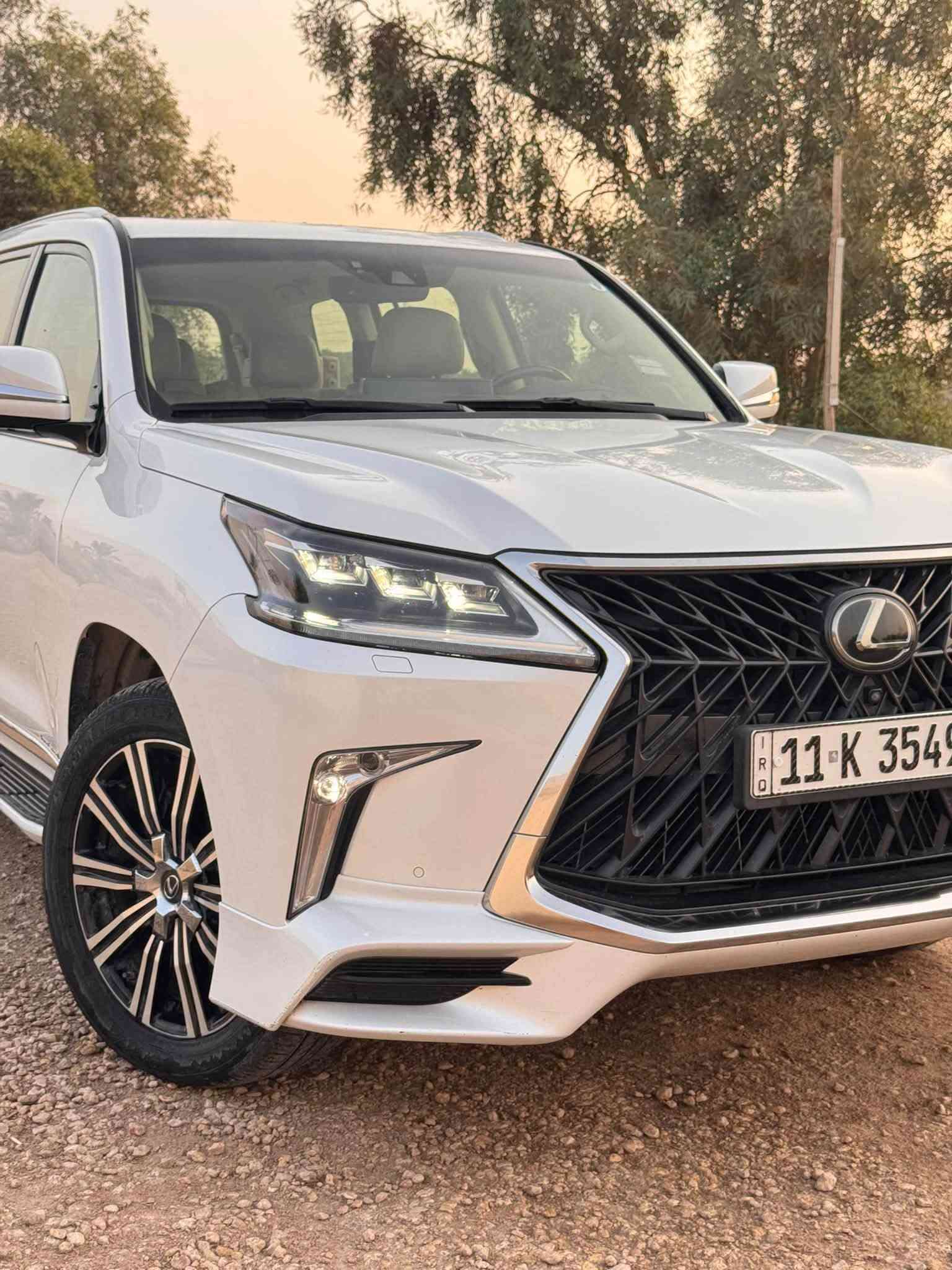 لكزس LX 570 • ٢٠١٩ • مكفولة مكينة گير