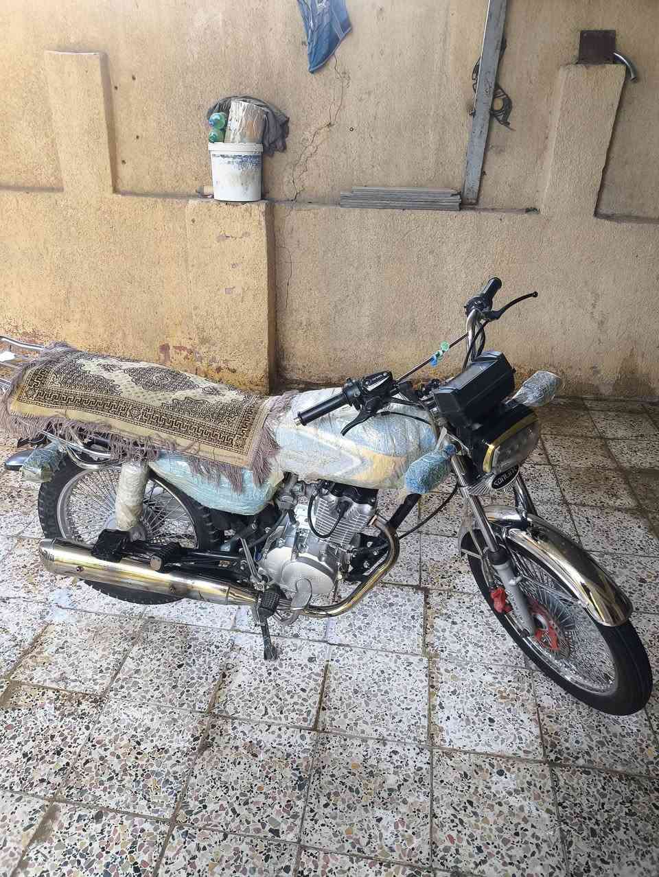 سلام عليكم دراجه تايكر لبيع موديل 2024مكفوله كفاله من محرك وسرقه شراي يتصل بيه خير ويدلل هاذ رقم ***********
