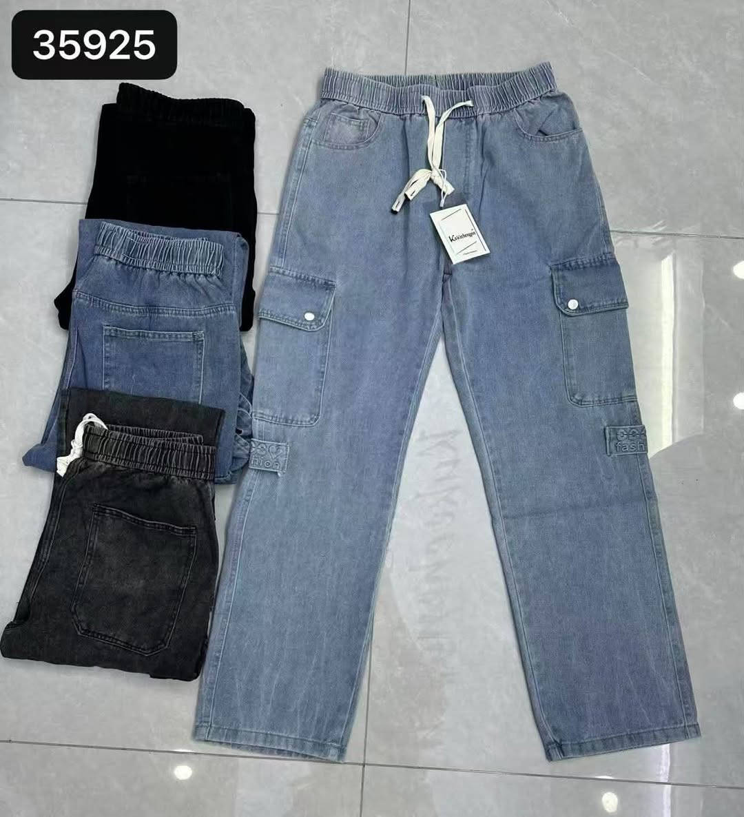 بجامة جنز. 110
صيني خامة  راقية 
معرض العسكري الشورجه مجمع الكناني الطابق الاول      😊
👈جملة فقط 👉
حجي حسين الدراجي  
واتس اب 👈***********

نص مكتوب في الصور:
- 807#
- A8112#
- 35925
