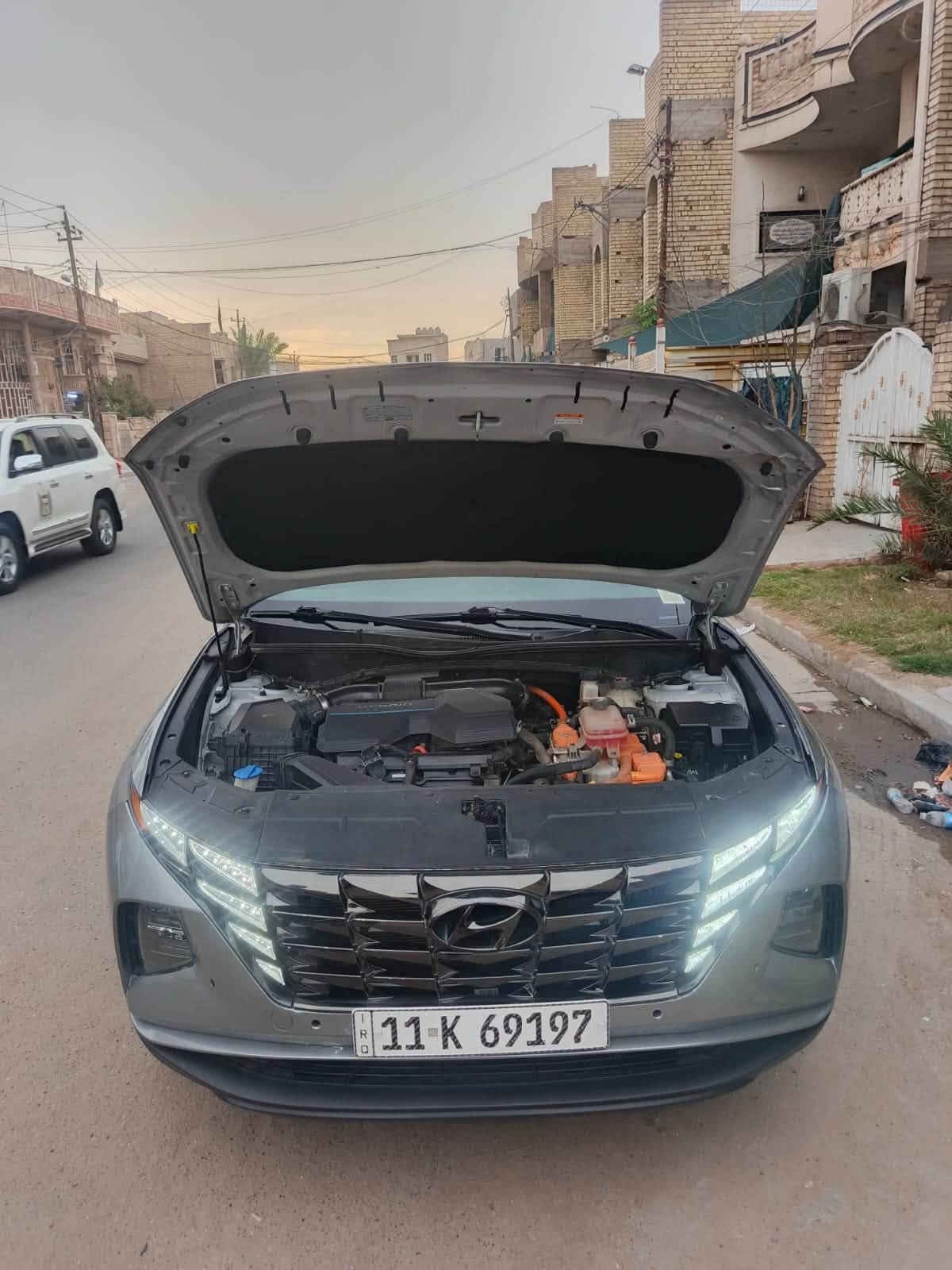 توسان للبيع موديل 2023 وارد امريكي

حادثها  حافة البنيد فقط
 
المواصفات

رادارت 360 (امامي خلفي جانبي)

 تشغيل عن بعد  

- نقاط عمياء 

-قطعتين تبريد 

- شاحن وايرلس لاسلكي

  -صندوق كهرباء 

- تحديد مسار 

- تدفئة كشنات

 - كشن كهرباء

- شاشة كبيرة متصل 

- اوتو بريك توقف ذاتي امامي خلفي عند الاقتراب من اي جسم 

-( مانع تصادم )

 - بصمة تشغيل وابواب 

جنطه كهرباء 

- دخول ذكي 

-  انارة ترحيب  

-اوتو هولد 

- اوتو ستوب  

- ثلاث انظمة قيادة

- مثبت سرعة 

هايبرد بانزين وكهرباء 

- اشاير بالمري  

السعر 138 ورقه

صور حادثها مرفقه بالمنشور مكان السياره بغداد البلديات ***********
