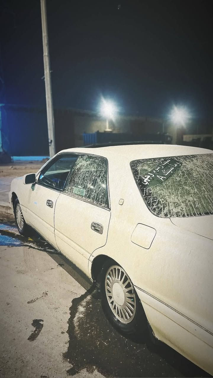 سلام عليكم راس ثور فلات البيع موديل 97 رقم بصره نكليزي سنويه ل 28 موصفات شاصي 155 اربع كشنات كهرباء تبريد قطعتين جنجر 12 فتحه  ستيرن تحكم مكينه 3000 
(سياره بيها بس كصه قماره والباقي كفاله) السعر 73 وبيه مجال *********** تصل وتدلل
