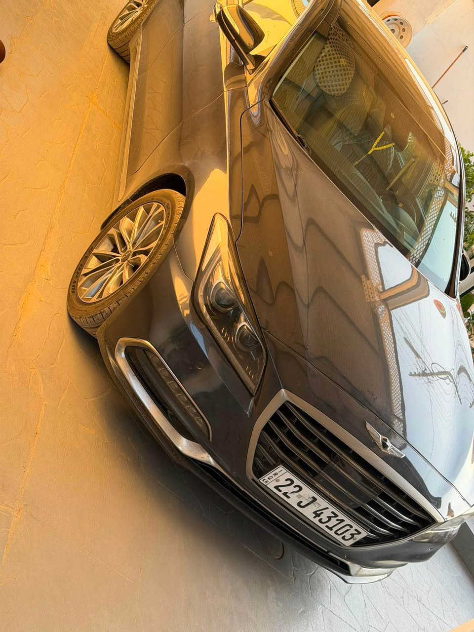جنسس
G80 
2017 
كير ومحرك بشرط  صدر كامل 
سياره مال جناي جديده بس يحتاجلها دوشمه 
سعر السيارة ١٦٠ وبيها مجال 
للاستفسار اتصال ع الرقم 
*********** أربيل, العراق
