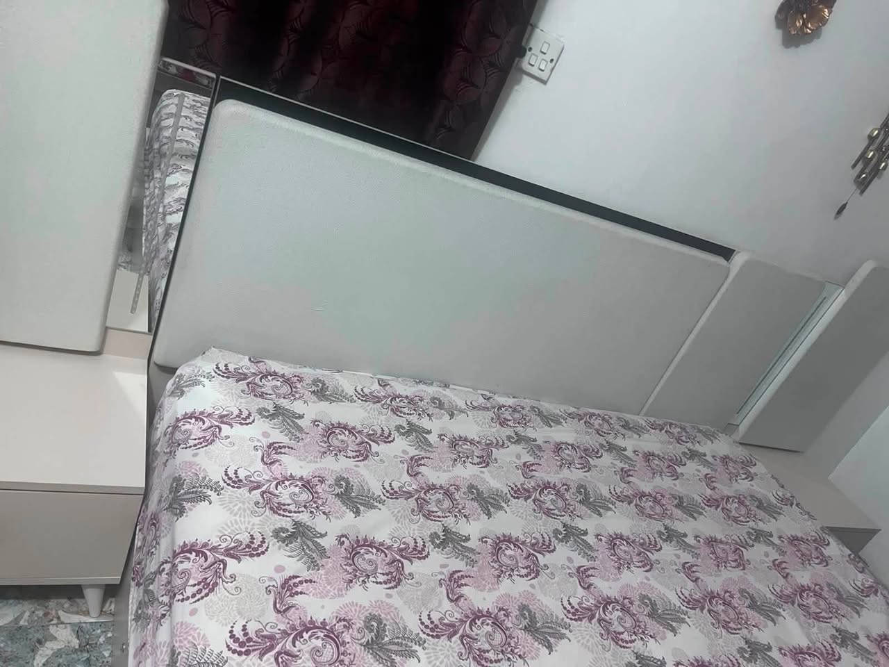 الغرفه جديد للبيع ***********
@
