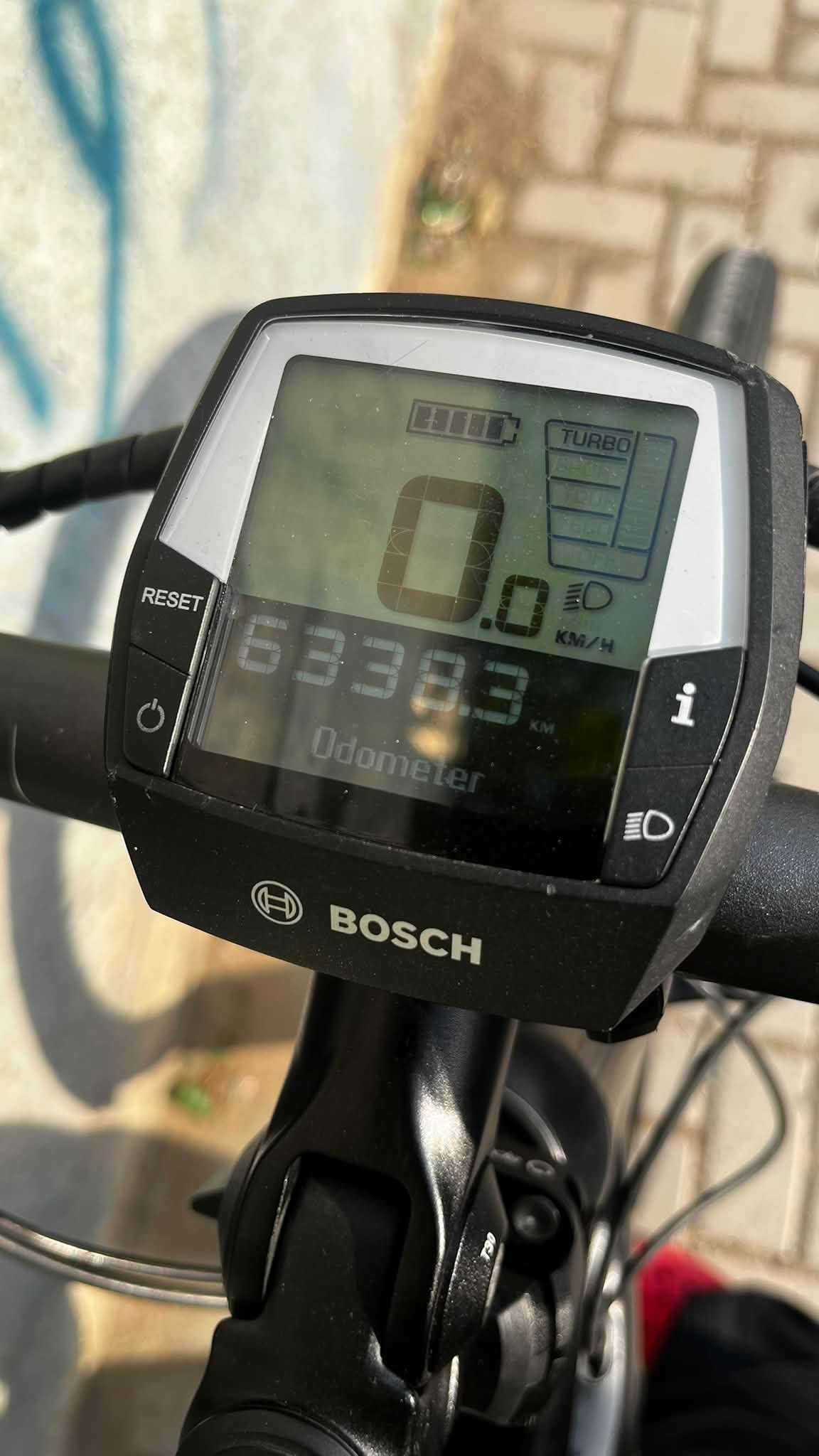 Flyer سويسرية • ماطور Bosch • سرعة 50