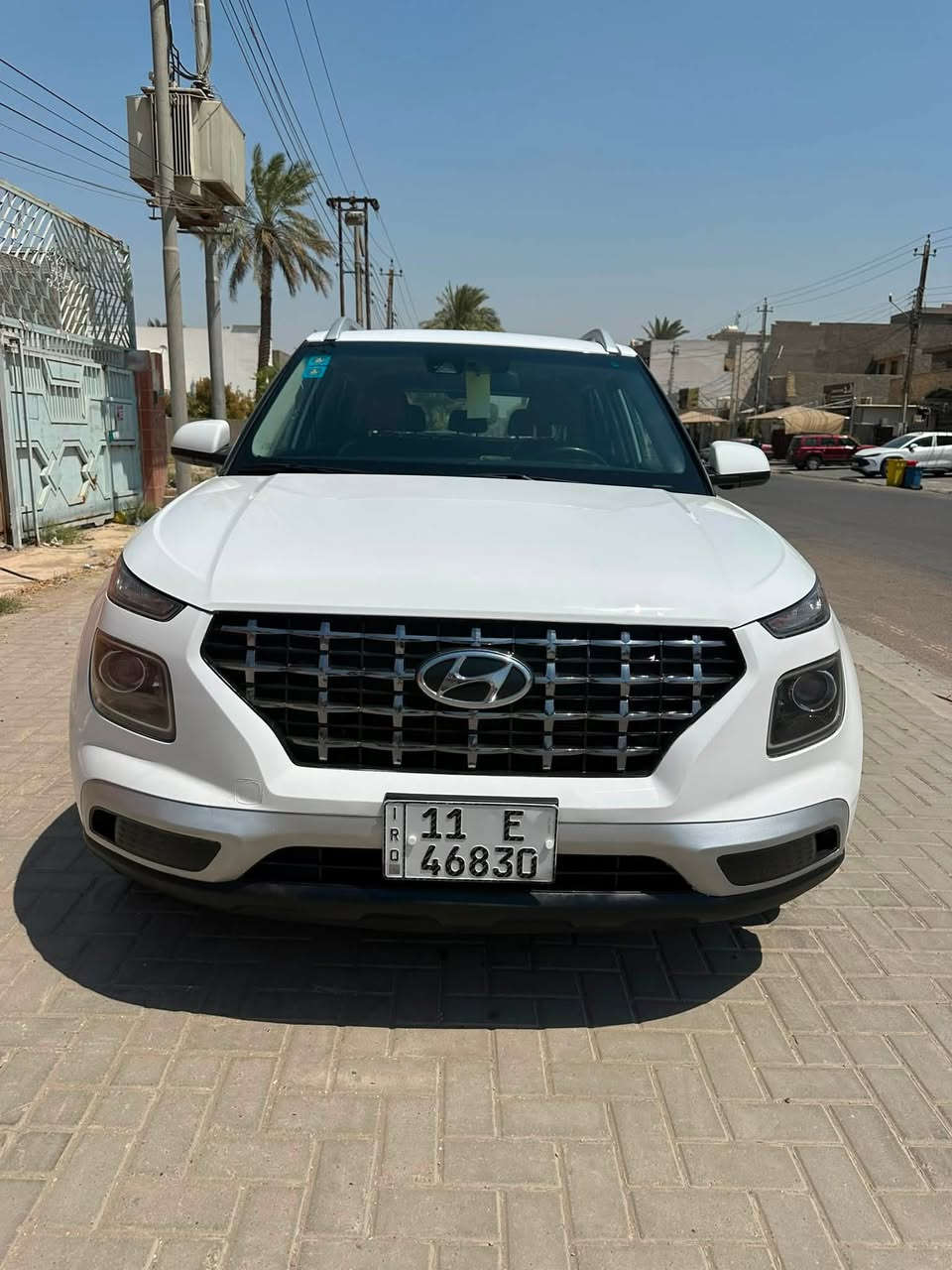 هيونداي فينو 2022
السعر: 16 مليون دينار (قابل للتفاوض 105 ورقة).

المواصفات:
فل كامل (رادار، شاشة، نظام قيادة، فتحة سقف، حساسات أمامية وخلفية، نظام التوقف الذاتي، كاميرا).

الحالة:،
صبغ جاملغين وباب السائق، بونيد مبدل (نفس اللون).
عداد المسافة: 50 ألف كم.
السيارة  باسمي (رقم بغداد).

الموقع: بغداد - السيدية.
للاستفسار: ***********
