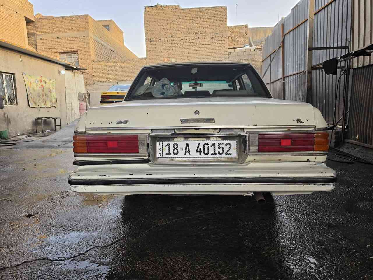 السلام عليكم سوبر كراون موديل ٨٢ كير ومحرك بطه حاوبه تخم تاير جديد صدر جديد سياره جاهزه من كلشي كهربائيات كلها شغاله  بأسمي السيارة تحويل ثاني يوم  رقم بابل 
***********
