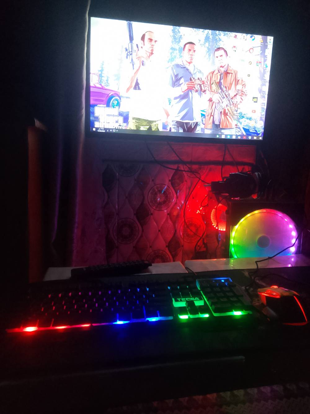 i7 الجيل الرابع • GTX 1050 Ti • 16GB رام