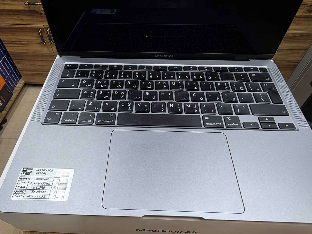 Likely new used macbook air m1 with box and original charger

Chip: M1 8core
Ram: 8gb
Storage: 256gb
Gpu: M1 7 Core

لاپتۆپی ماکبووک ئێرM1
 زۆر خاوێن و بێکێشە 
کارتۆن و شاحینەی خۆی لەگەڵە
پاتری 94%

لابتوب ماك بوك اير M1 
نظافة جدا عالية 
كرتونة و شاحن بلادي موجود أربيل, العراق
