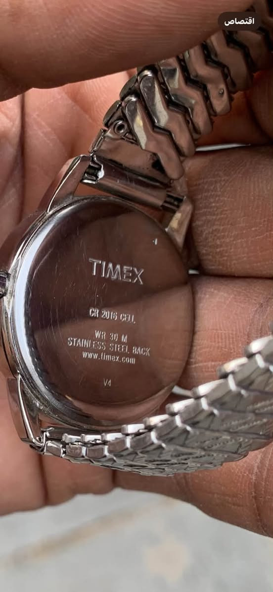 ساعه تايمكس انتاج قديم المينه المضيئه قطر 40 بغداد ***********
