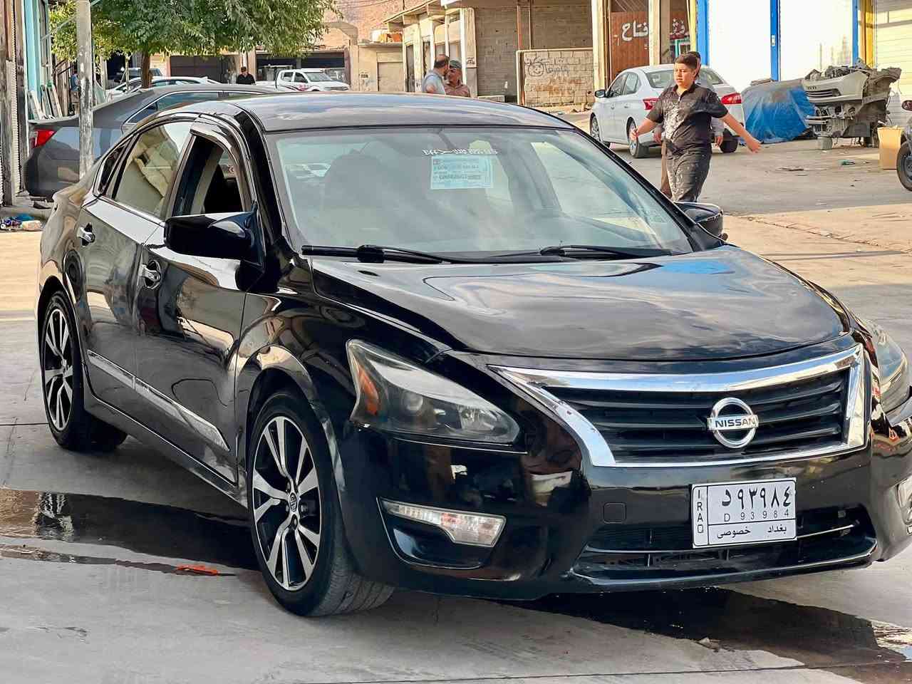 Altima 2015 ئاڵتیما🌹
ئاڵتیما براوە جوان 2015
ڕەش سارەکە هی ماڵانە زۆر جوانە 
تازە پۆڵیش کراوە 
ڕۆنی گێر و مەکینە گۆراوە 
بێ مەسروفە زۆر خاوێن و جوانە 
هەیکەلی لوس و جوانە 
سەقفی بۆیاخی نیە 
بەسمەیە گێر و مەکینە بەشەرتە 
کۆدی بۆ کراوە بێ سەر ئێشەیە 
zhm***********
watsapp***********
