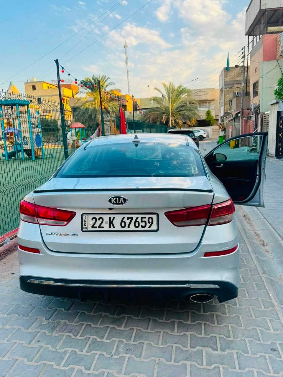 السلام عليكم
كيا اوبتما 2020 وارد امريكي ضرر جانبي جاملغ وباب   بجم كبس بلاد ماشيه 129  كير مكينه خير من الله حداديه جديده تايرات جدد رقم اربيل تحويل ثاني يوم سنويه جديده السعر 125 وبيهة مجال 

مواصفاتها 
1-شاشه كبيره 
2-كامرا دواره 
3-نظام ابل كار بلي واندرويد
4-رادار جانبي 
5-رادار امامي 
6-اشاير بالمري 
8-لد امامي 
9-لايتات زنون
العنوان بغداد 
للاستفسار الاتصال ***********
