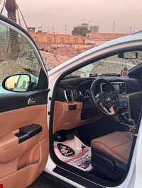 كيا سبورتج موديل 20ماشيه79على حال الشركه سبير منازل ربع باب خلفي باردف...