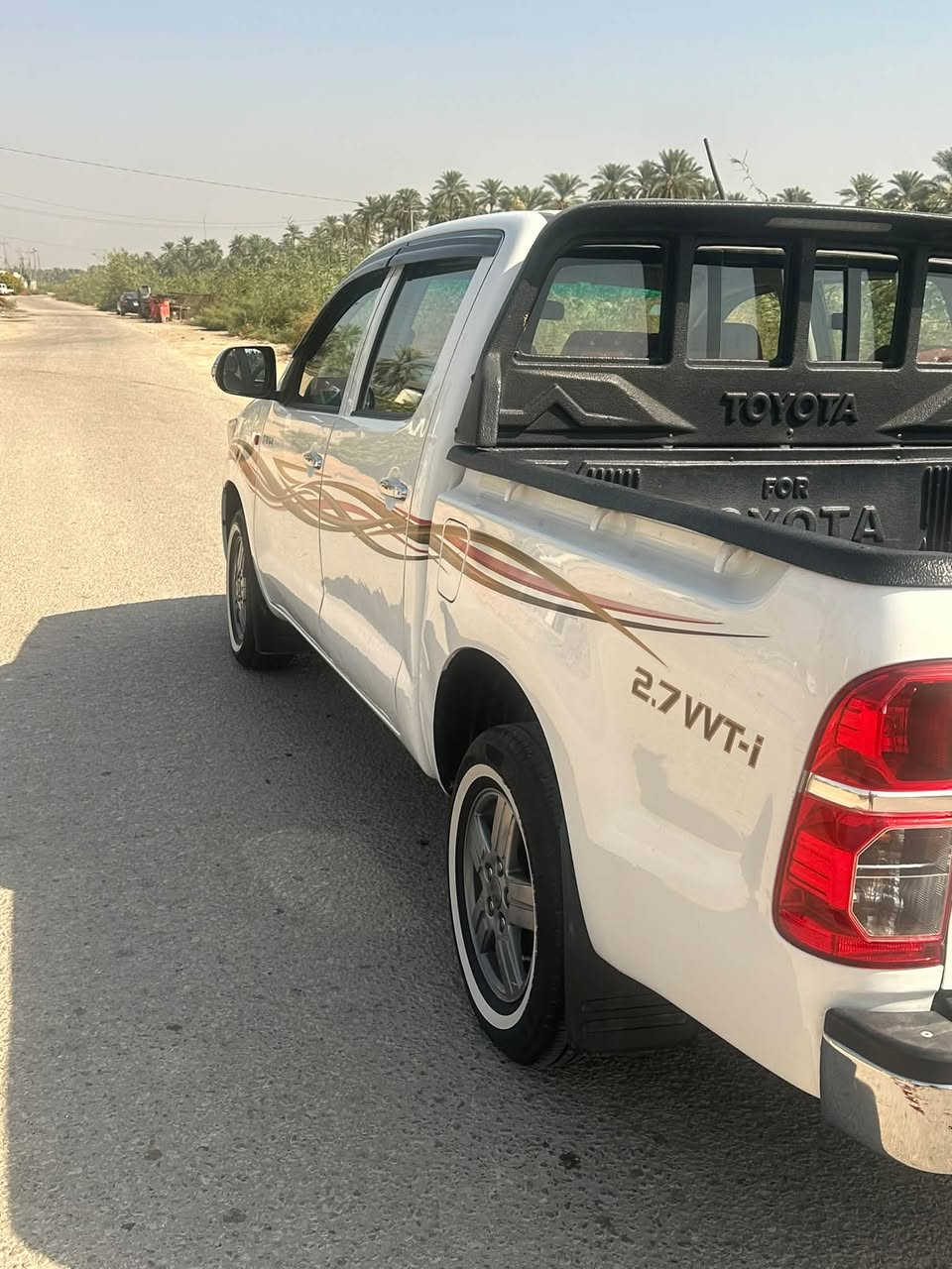 هايلوكس • ٢٠١٥ • رقم بغداد