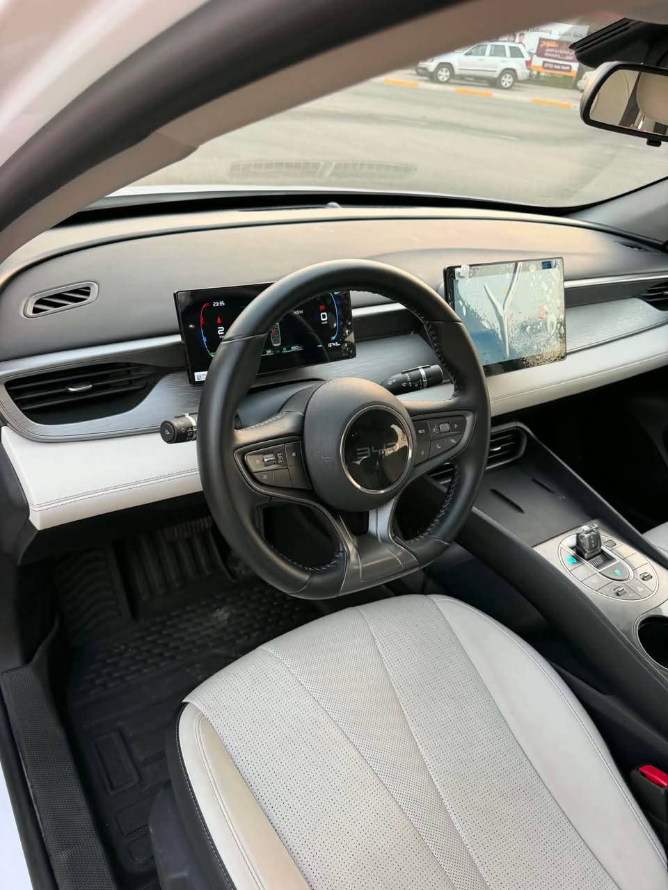 بي واي دي سيل 5 (Byd Seal 05)

ماشية 13كم
فول مواصفات
مكفولة كفالة عامة

المواصفات

فول حساسات (امامي + خلفي)
رادارات جانبية
كرسي السائق كهرباء
ويل كب
شاشة كبيرة
اوتو بارك
اوتو ستوب (توقف ذاتي)
اوتو درايف (قيادة ذاتية)
السعر:  140📮
شراي يخابر ***********
مكان كركوك كركوك, العراق
