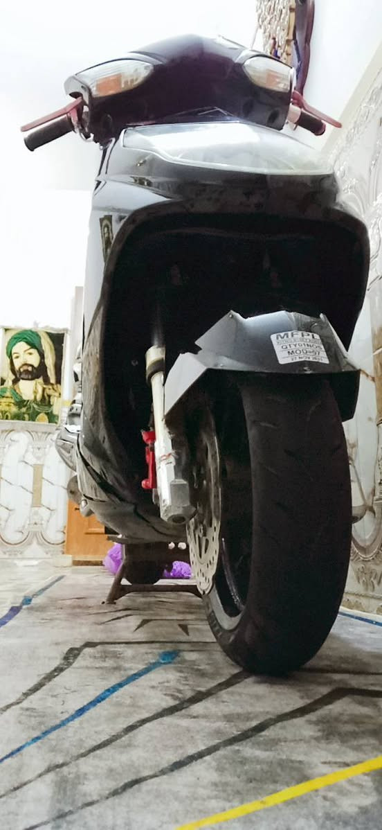 السلام عليكم 
سكنس فحل خمسيني للبيع او مراوس حسب القناعه 
دراجه خير من الله شلعه ومعدل
كلجات رياضي امامي خلفي
صدر رياضي 
دبلات رياضي
يدات رياضي 
بوشه 58بلاد
صالنصه صجميه اصليه
قبق فلاوين 
مكاني بغداد للاستفسار 
‏‪***********‬‏
