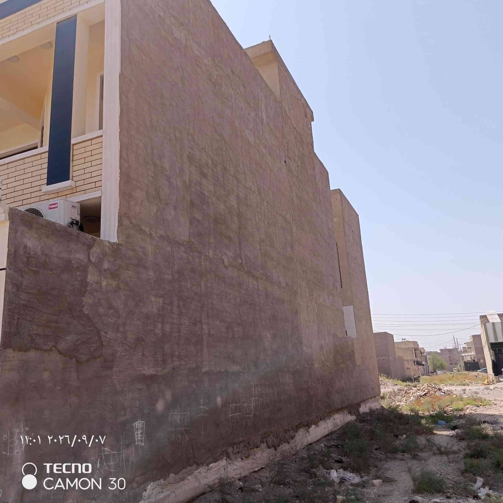 سلام عليكم بيت بل زعفرانيه المانه طابقين مساحه ١٢٥طابو صرف بيت بناء جديد 2025يتكون من ستقبال ومطبخ مفتوح عل صاله بي مطبخ حار وغرفه طابق الول ولطابق ثاني بي غرفتين وصحيات وصاله +بيتونه وصطحين رقم لقطعه ٩٣٧ لستفسار***********

