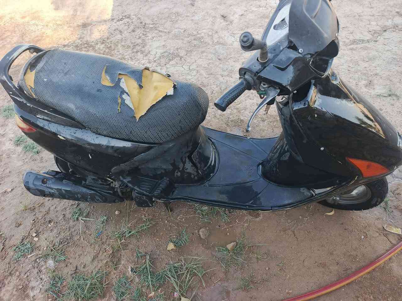 فراشه للبيع سعر ٢٥٠ بيه مجال نقص فقط باتري ***********
