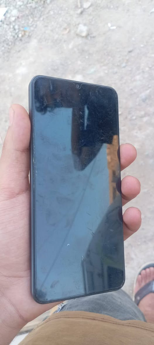 realme Note 70للبيع 
ذاكره 256
بعده جديد صار شهر من ماخذه 
كارتونه ويا سعر 130وبي مجال 
مكاني بغداد مدينة الصدر 
***********

