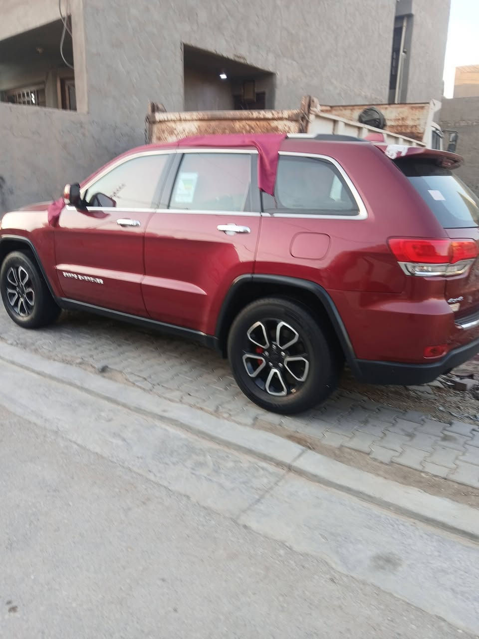 مديل ١٤ خليجي فول مواصفات  فول مكفوله من الصبغ  بارد كد شبر بس رقمي***********  مكاني الامين  السعر ١٩٥ سونار  موجود ماشيه ٩٩
