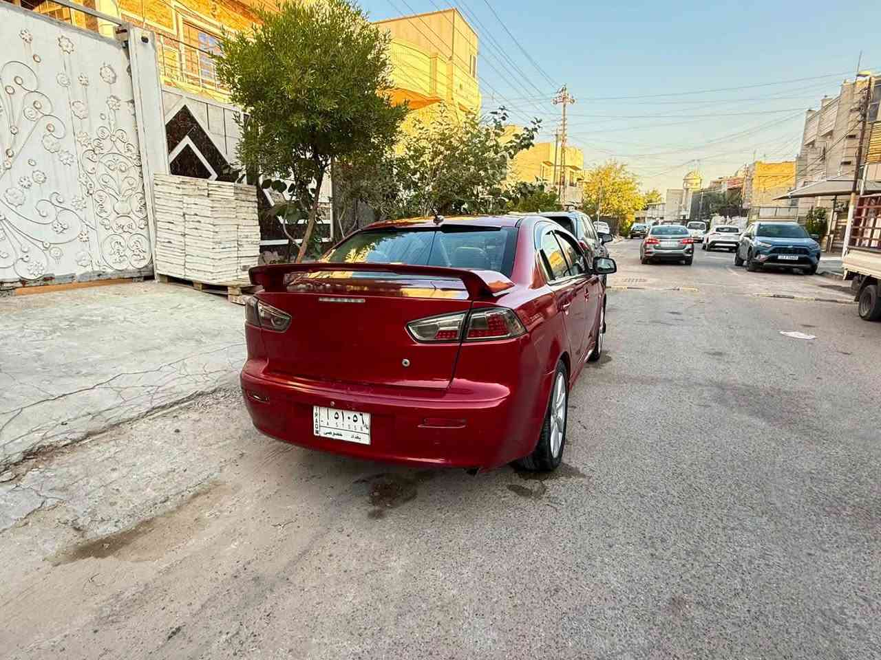 سلام عليكم
للبيع لانسر قرش موديل ٢٠٠٩ فول مواصفات للخير 

محرك ٢٠٠٠ بلادي كير اوتماتيك تبريد شغال ثلج

السياره فتحه بصمات شفتات تحكمات كراسي كهرباء

وراد امريكي حادثها جامغ خلفي فقط صبغ عام جماليه

تهم تاير صدرين محرك وكير كله جديد كهرباء كله شغال 

السياره رقم بغداد شرط التحويل السعر79 ورقه وبي مجال

العنوان بغداد حي الجهاد ***********

