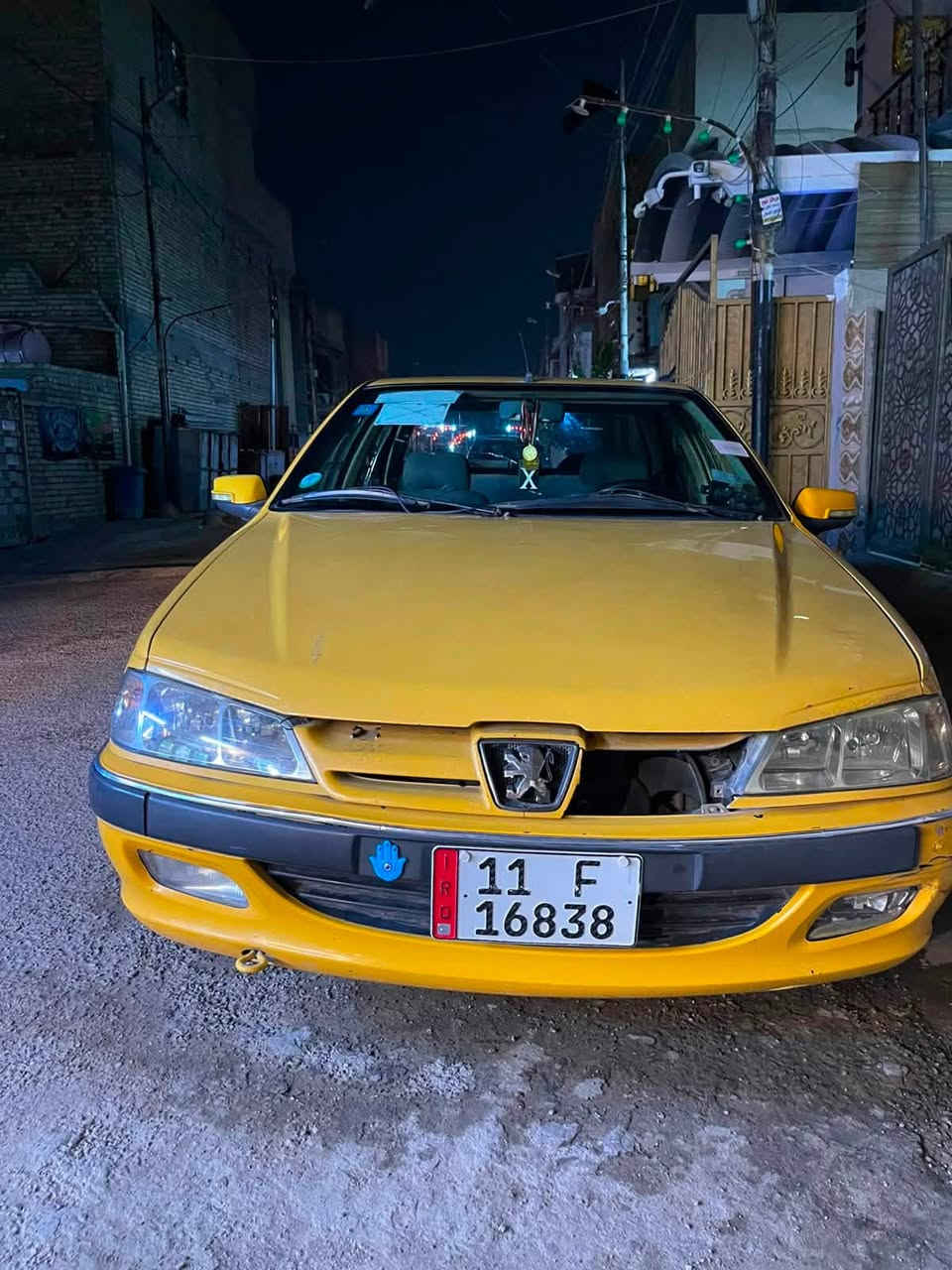 السلام عليكم بيجو بارص ٢٠١٥ السياره جاهزه من كير محرك تبريد وتخم تاير رقم بغداد انكليزي مصفره هيئه وغرامات باسمي تحويل ثاني يوم مكان بغداد الكماليه الاتصال *********** بي وات ساب السعر٤٢
