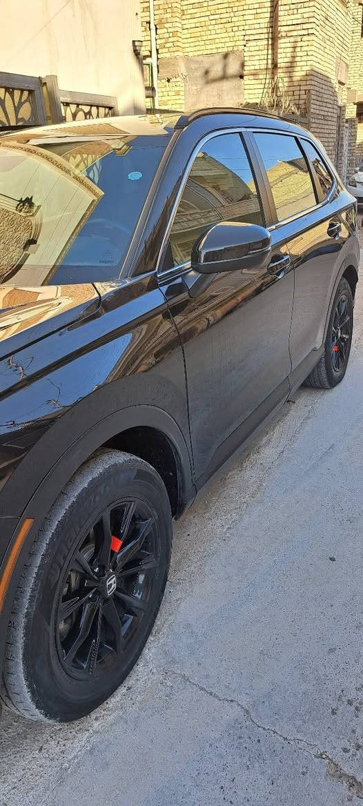 السلام عليكم للبيع
هوندا CRV 2023 لون اسود حادث تبديل بنيد بدون دواخل ماشيه 72000 الف كيلو مواصفات معروفه
السعر 18000 $ 
***********
