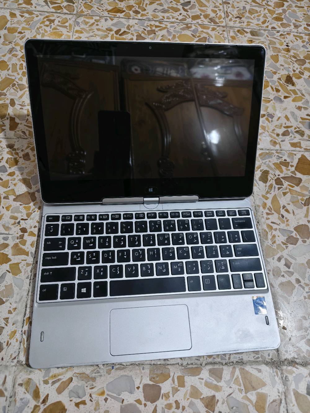 HP 810 G3 • قلاب 360 لمس • i7 الجيل الخامس