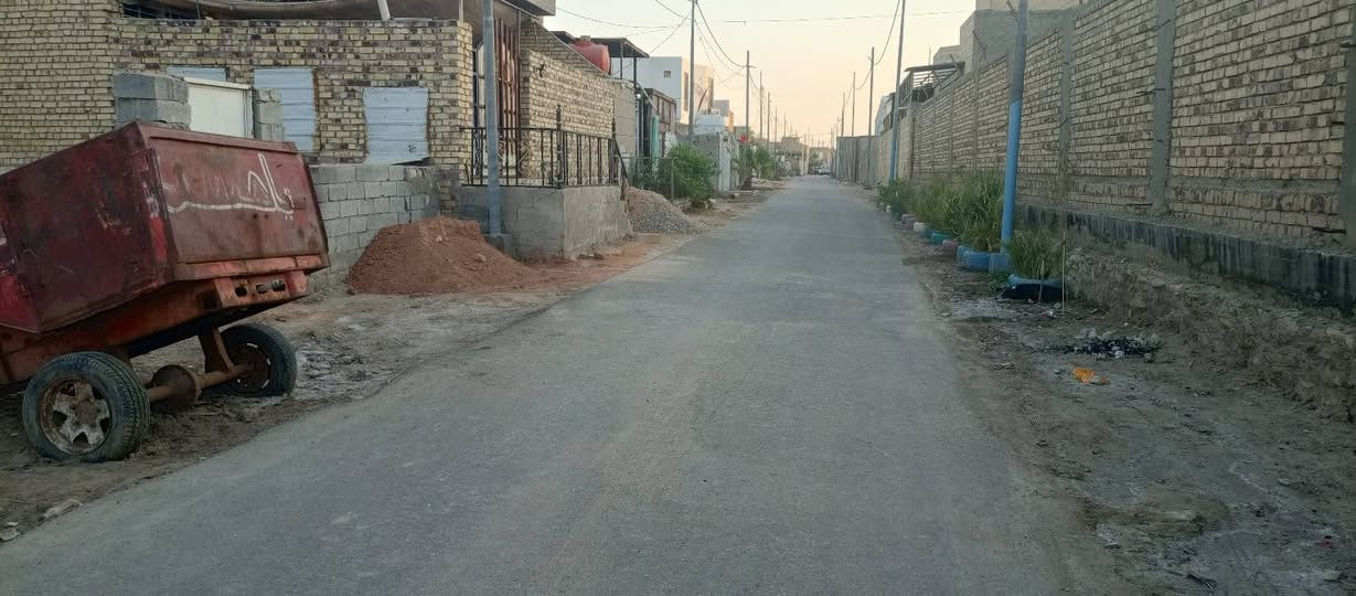 قطع أرض زراعيه للبيع في التقية الثالثة قرب الملعب الخماسي قريبه جدآ على الشارع 
خدمات 
كهرباء 
ماء 
تبليط 
كلهن باب القطعة 
المساحة 200 متر 
الطول 20 العرض 10
مرقمه وبيه معامله في البلدية
القطعه مدفونه سبيس وتراب وجاهزة للبناء
للاستفسار الاتصال على الرقم ***********
او مراسلة الصفحة
